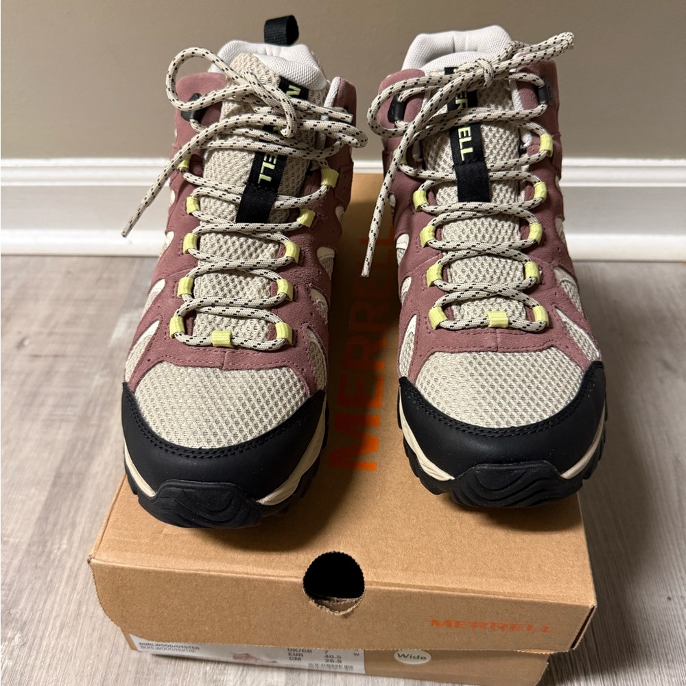Merrell Women's Pink and Cream Hiking Sneakers